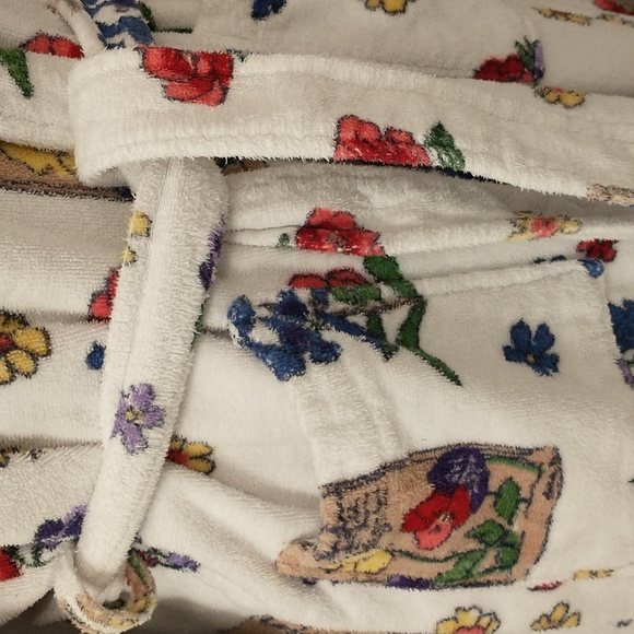 Bright Floral Turkish Cotton Terry Robe Flower on White Soft Quality Wrap Spa lk - Picture 7 of 13